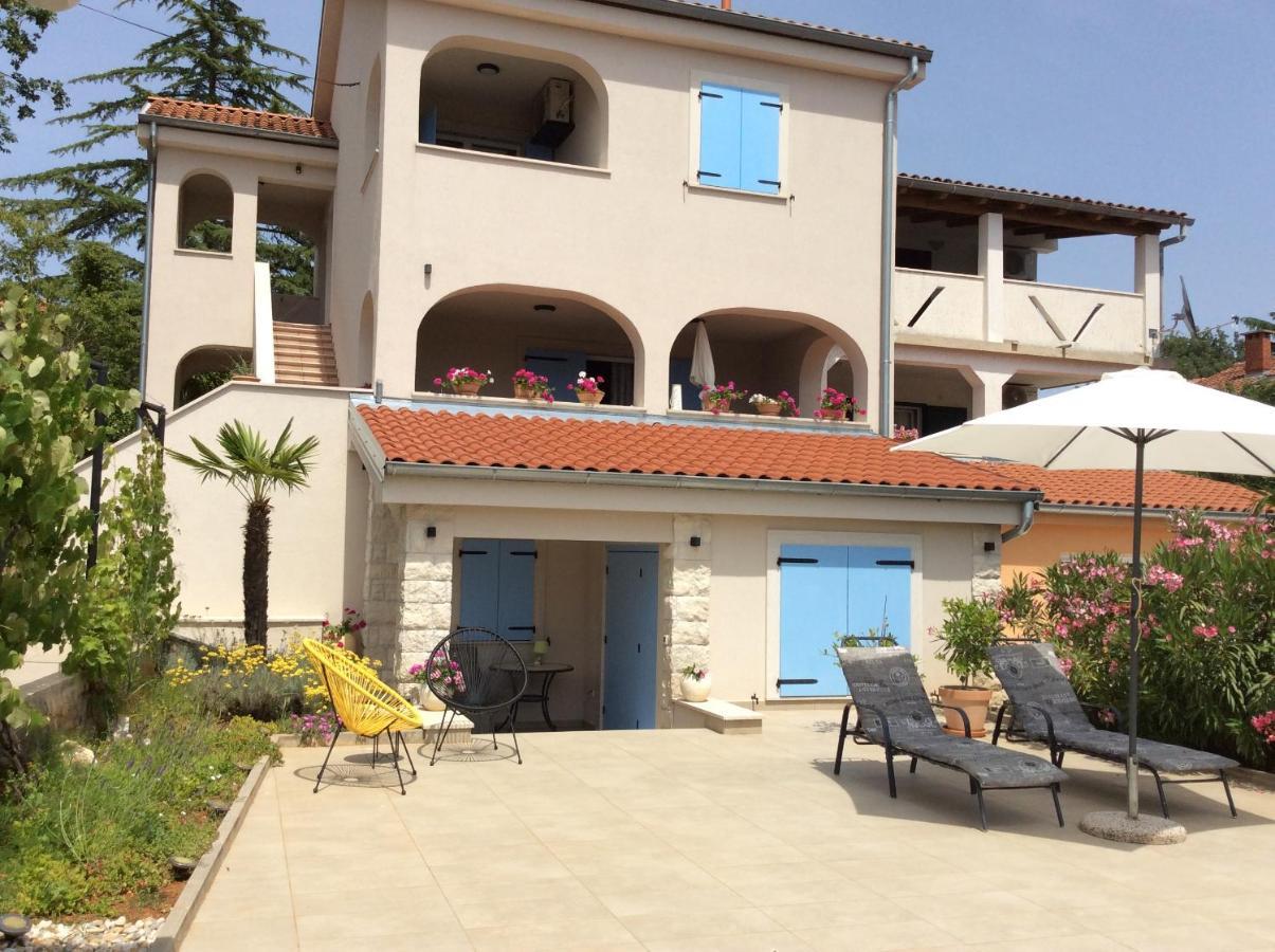 Apartman Pin Pinezići